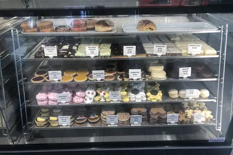 Island Bakes photo 3